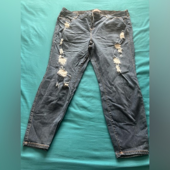torrid Denim - Torrid 28 R Bombshell Skinny Jeans Dark Wash